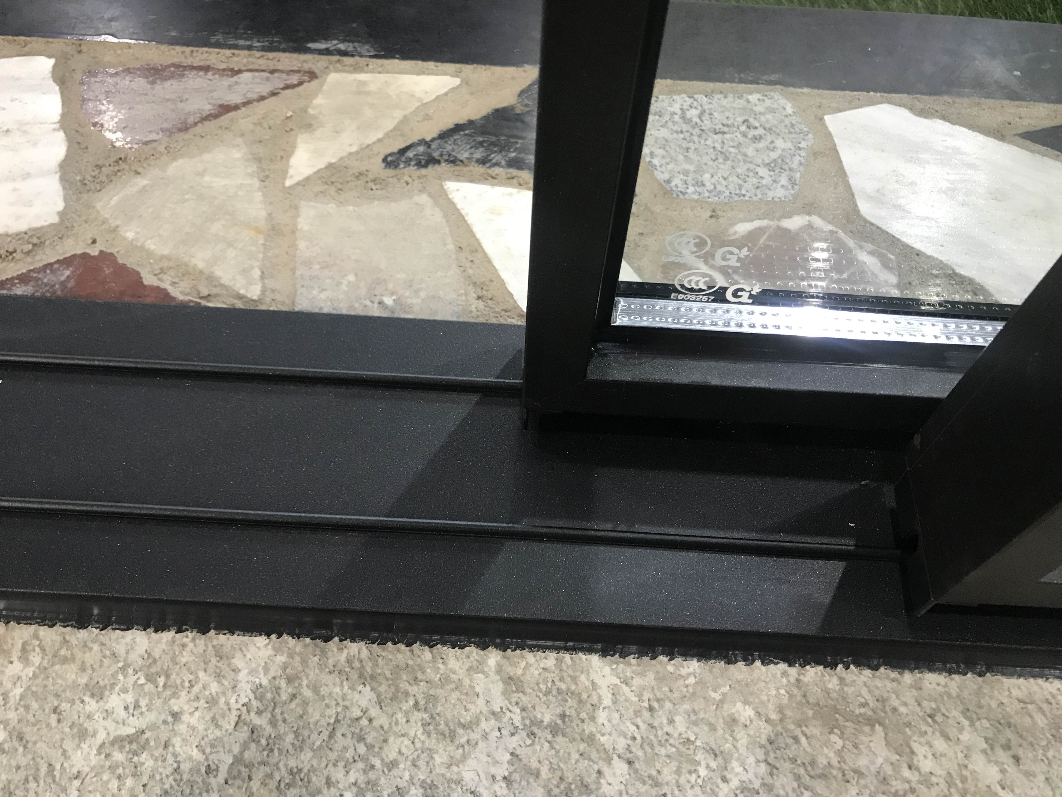 极简窄边移门，尽赏无边秋色，诗意更阑珊~