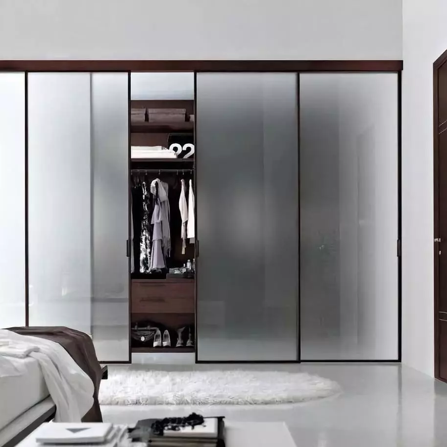 极简窄边移门，尽赏无边秋色，诗意更阑珊~