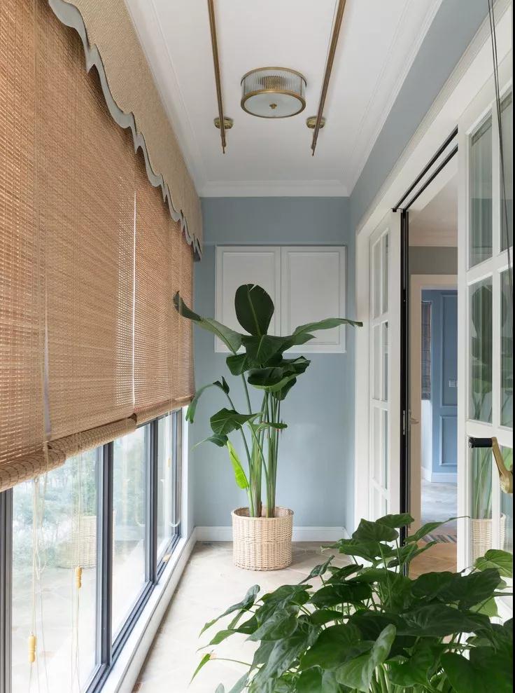 一个失误毁掉整个客厅！家用阳台门到底应该怎么装？装修必看！