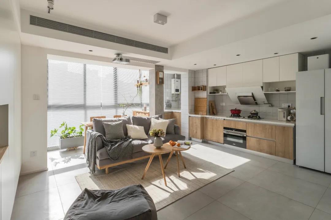 阳台这样封，今年夏天，再也不用羡慕别人家的阳台了~