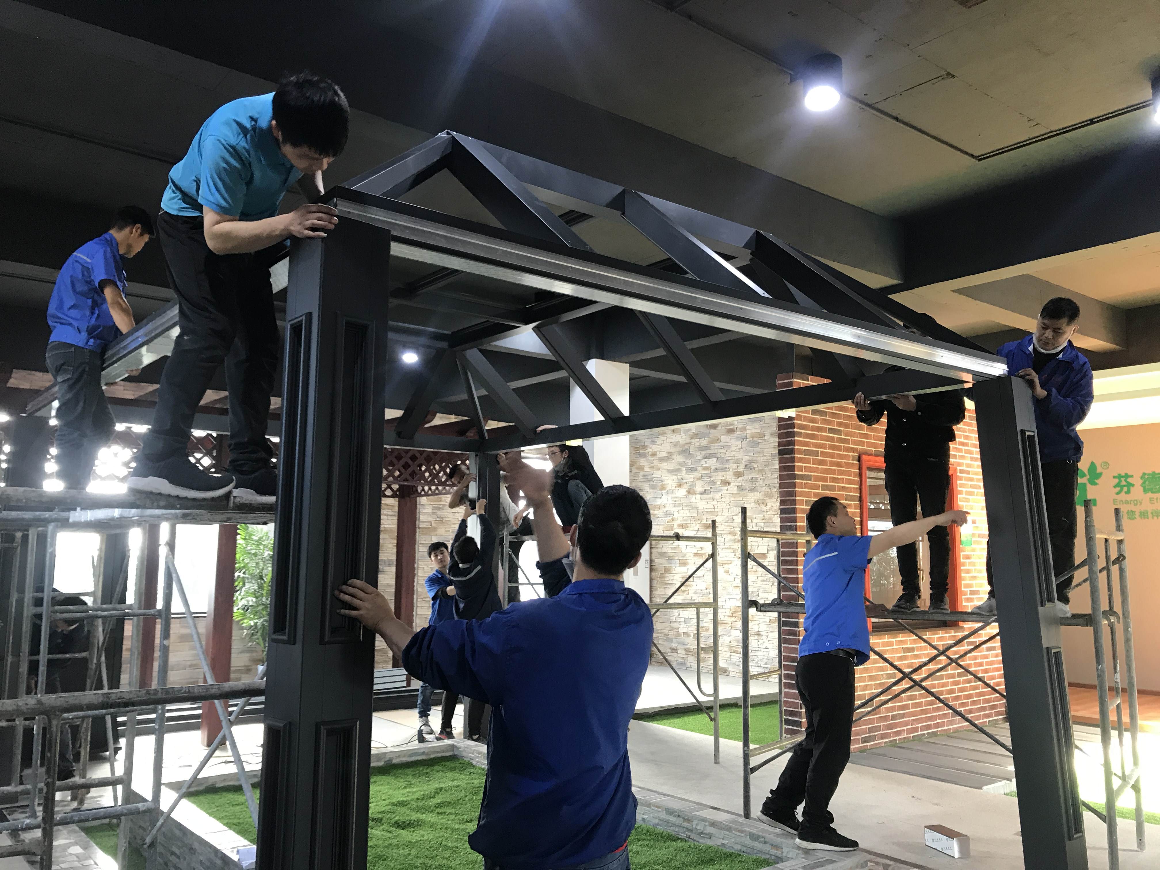 家中想搭建一个有格调的阳光雨棚？这些知识您一定要先了解！