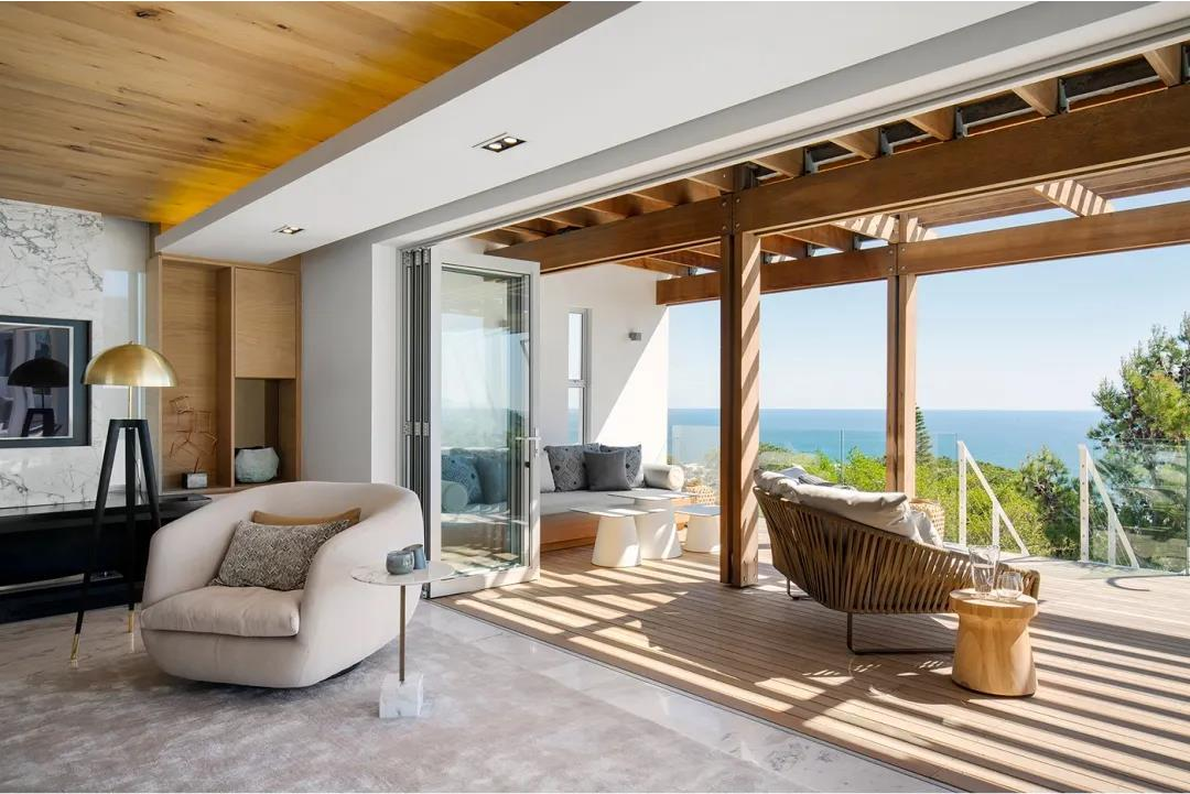 千万别踩雷!既安全又好用的折叠门,到底应该怎么选?