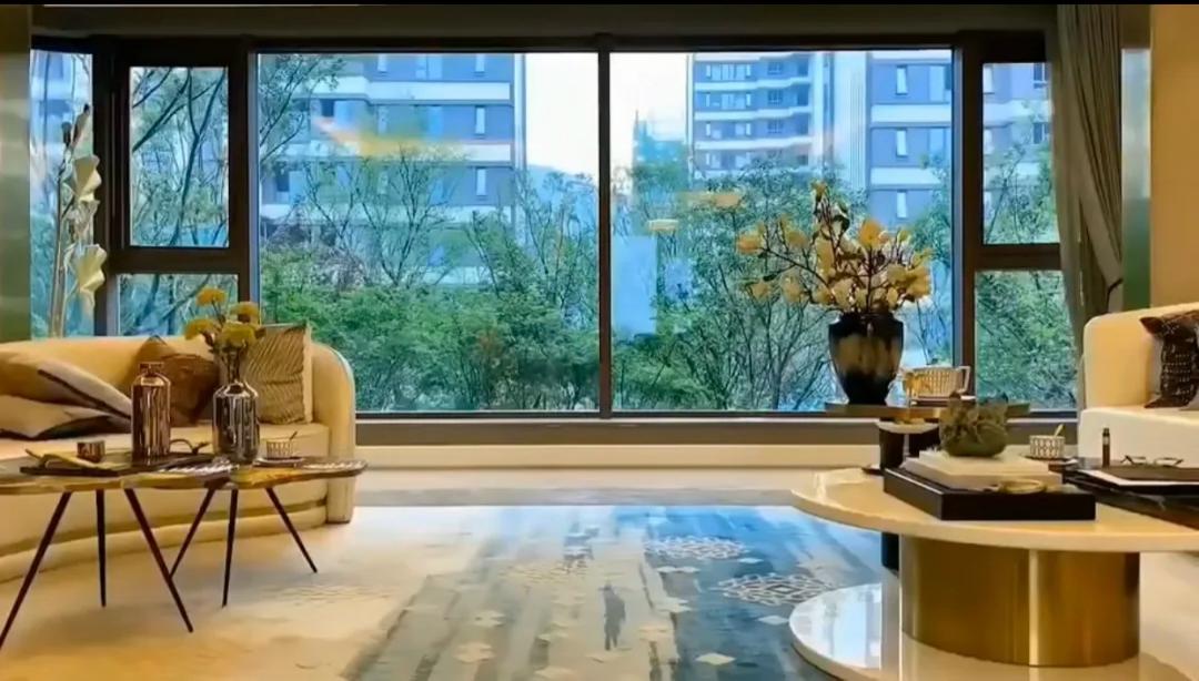 让人羡慕嫉妒恨的大落地窗美宅，别再撩撩撩我了！