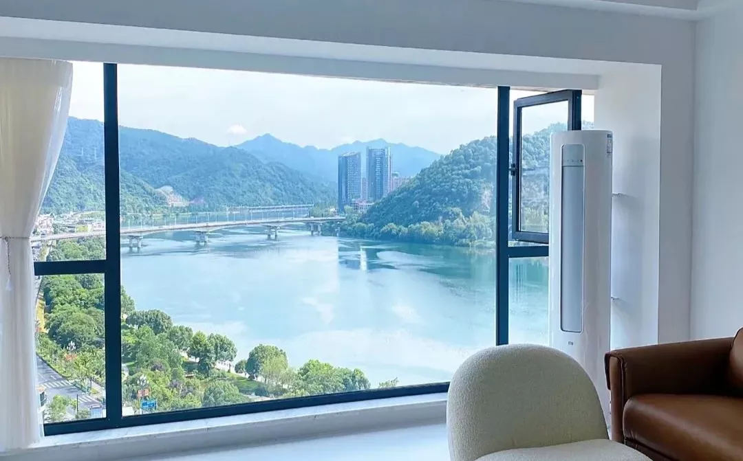 热҈热҈热҈！40℃+高温暴击！是时候拿出「门窗清凉方案」了~