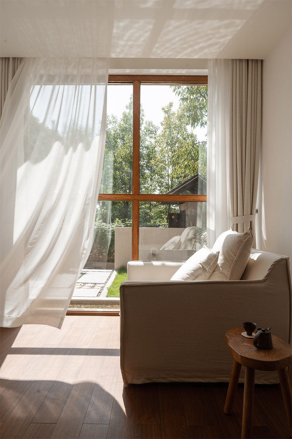 神仙居所！实在难以拒绝爱上拥有大落地窗的房子！